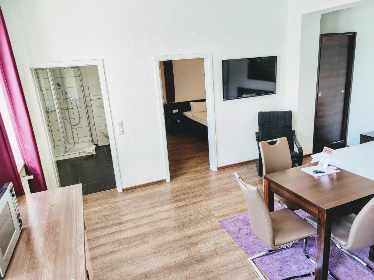 Boardinghouse - Stadtvilla Budget Швейнфурт Экстерьер фото