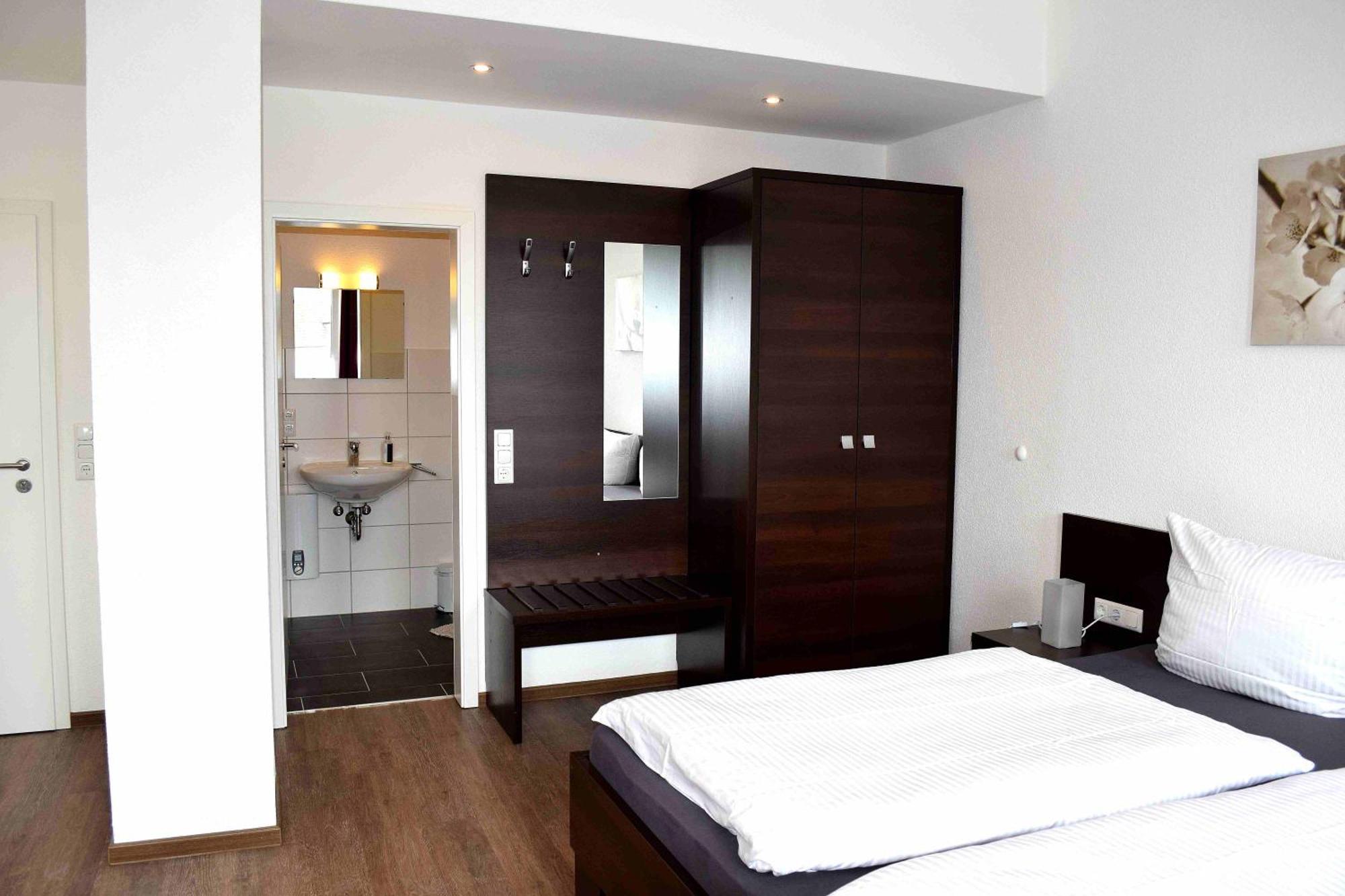 Boardinghouse - Stadtvilla Budget Швейнфурт Номер фото