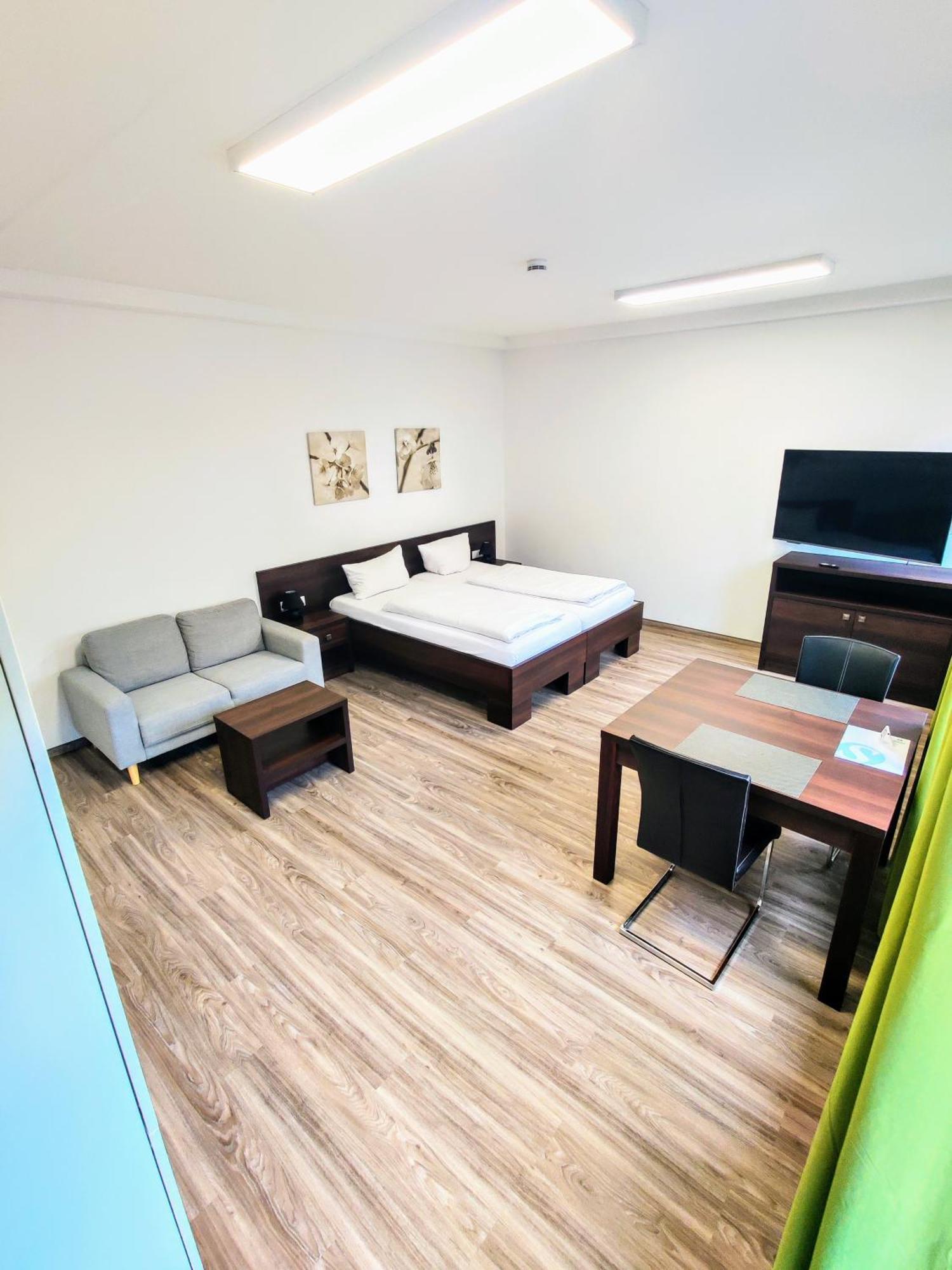 Boardinghouse - Stadtvilla Budget Швейнфурт Экстерьер фото