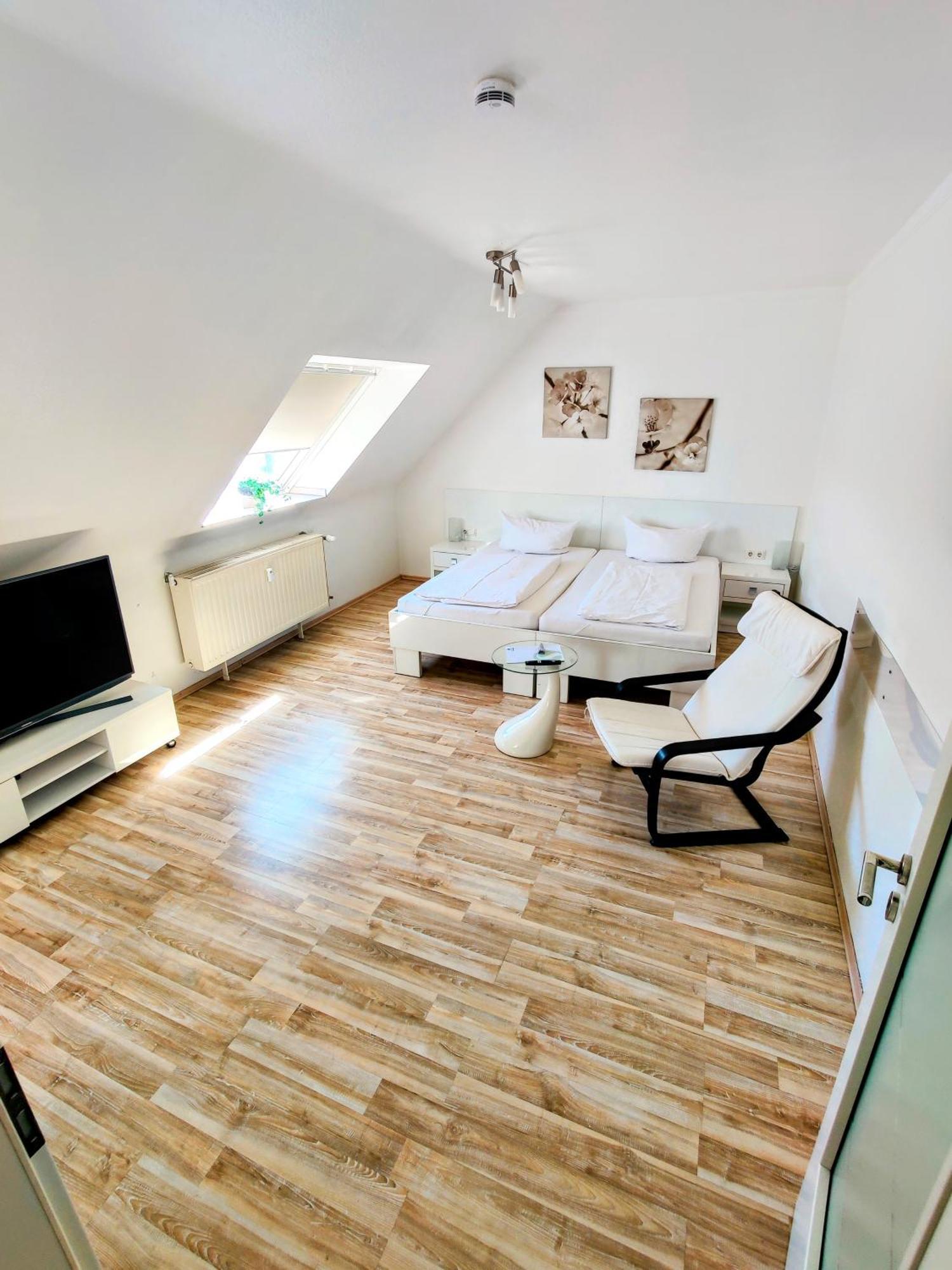 Boardinghouse - Stadtvilla Budget Швейнфурт Экстерьер фото