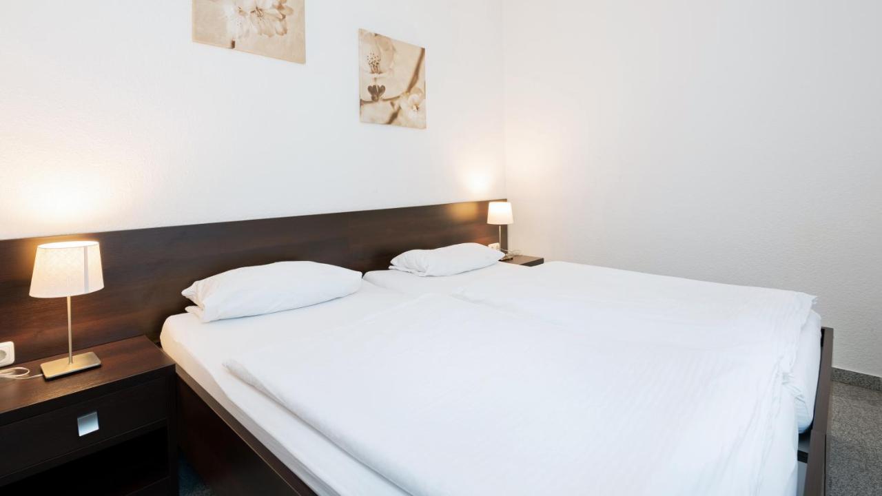 Boardinghouse - Stadtvilla Budget Швейнфурт Экстерьер фото